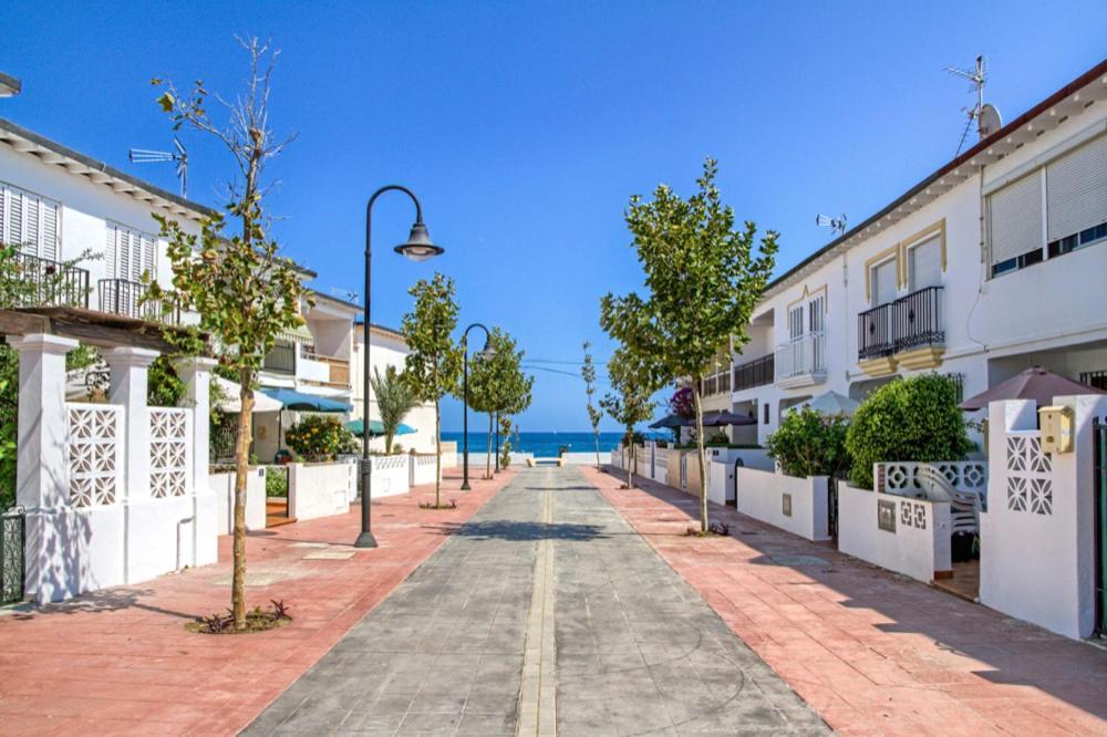 300M To The Beach ! Mijas Bagian luar foto
